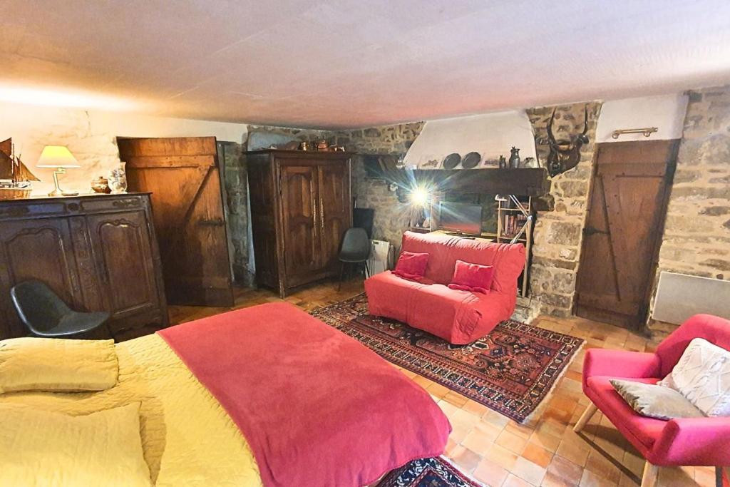 Atypical apartment at the Montée du Jerzual, Dinan
