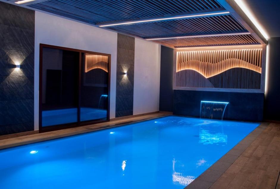 L'Eau Vive - chalet avec piscine intérieure - 3