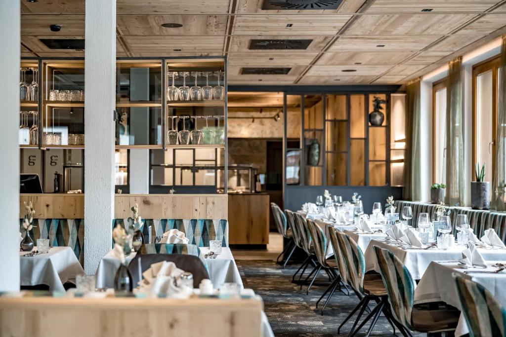 Hotel Grauer Bär - 4