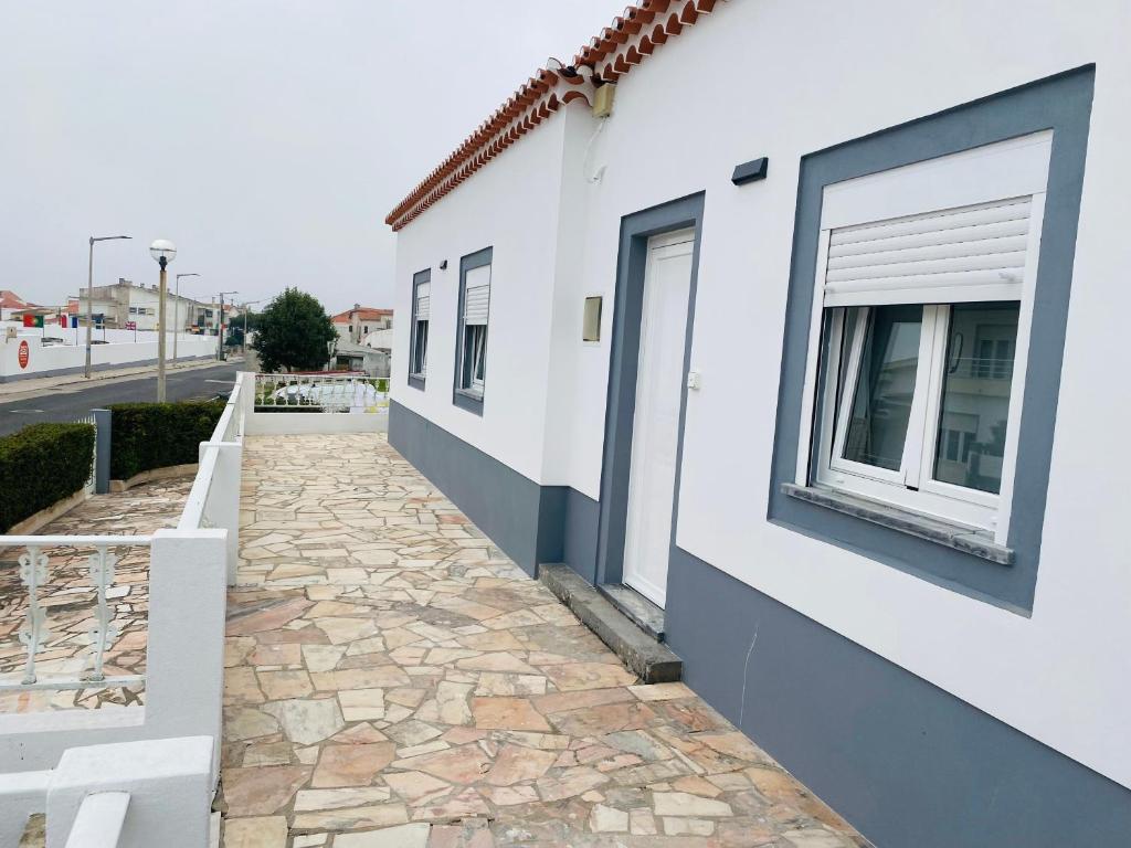 SwordFish Charming Retreat, Peniche