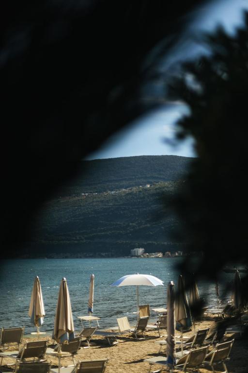 Palmon Bay Hotel & Spa - 2