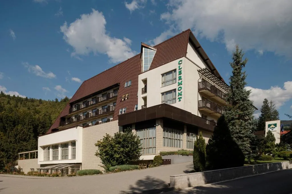 Hotel Clermont, hotel in Covasna