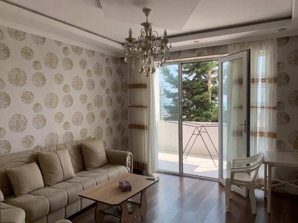 Astara Terrace 2-34, Astara