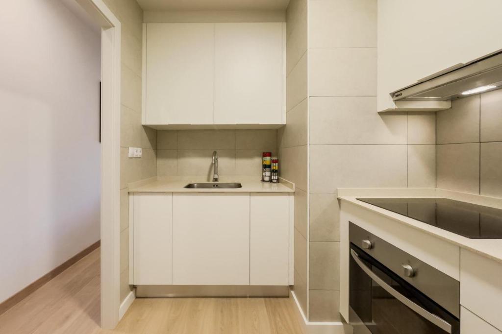 Apartamento cerca de Camp Nou - 3