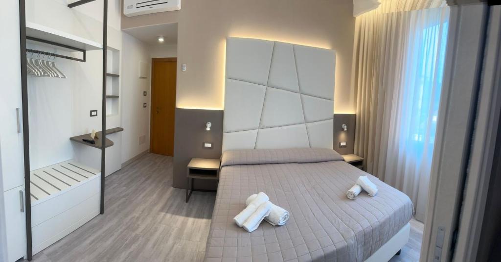 Hotel Cannes - 2