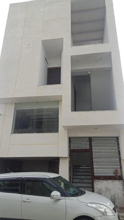 Hotal Yash Dham, Chhatikara