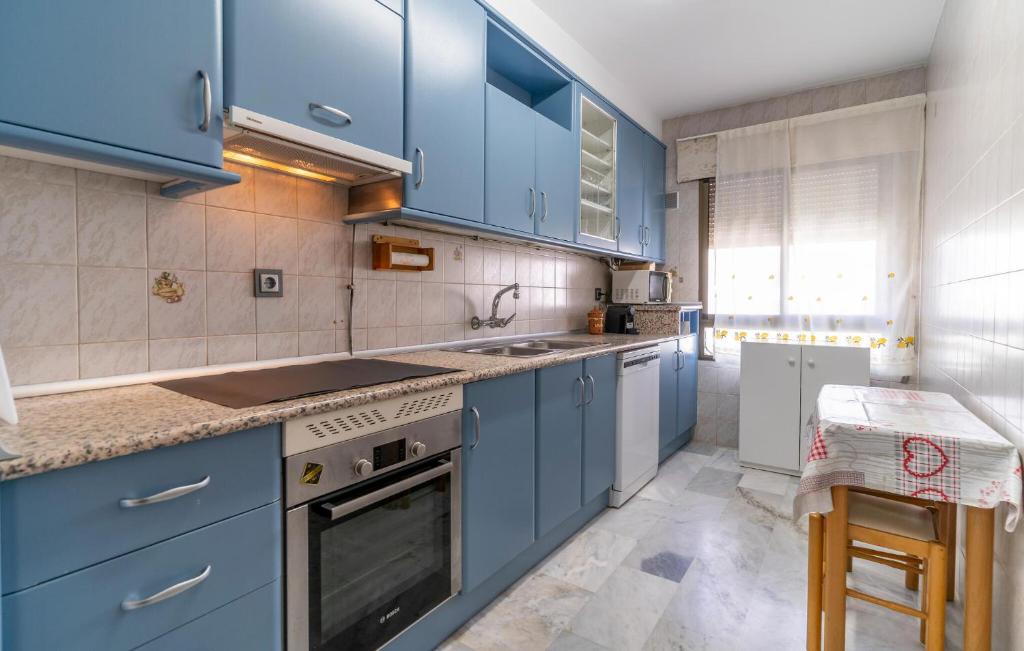 2 Bedroom Cozy Apartment In Almuñecar - 5