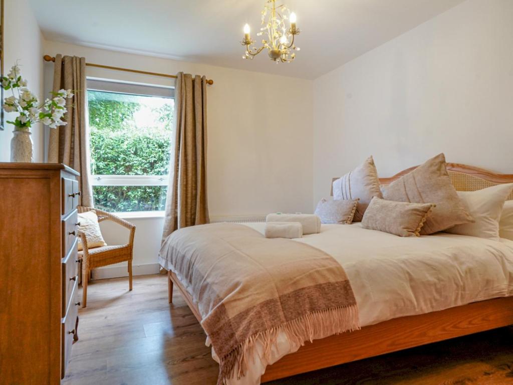 Pass the Keys Beautiful 2BR Apt City Centre Walk Everywhere, Belfast