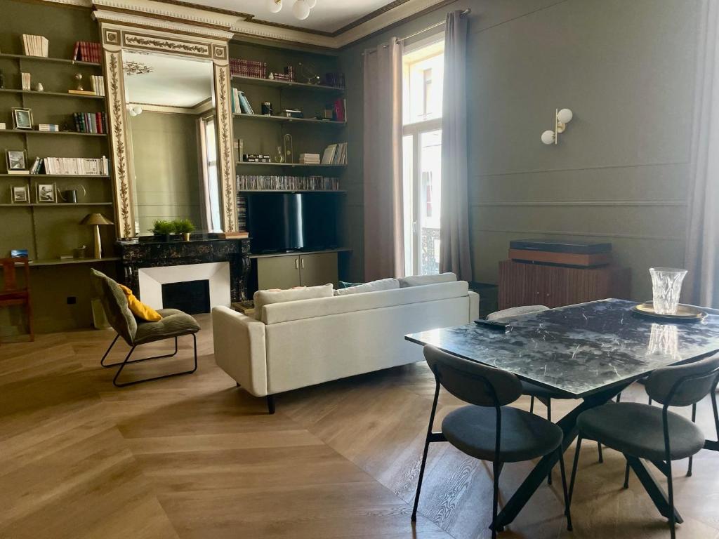 ''Le Général'' Superbe appartement Haussmanien climatisé en coeur de ville - 2