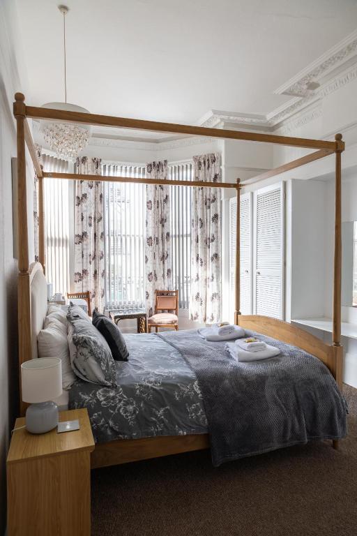 Carlton House Guesthouse
