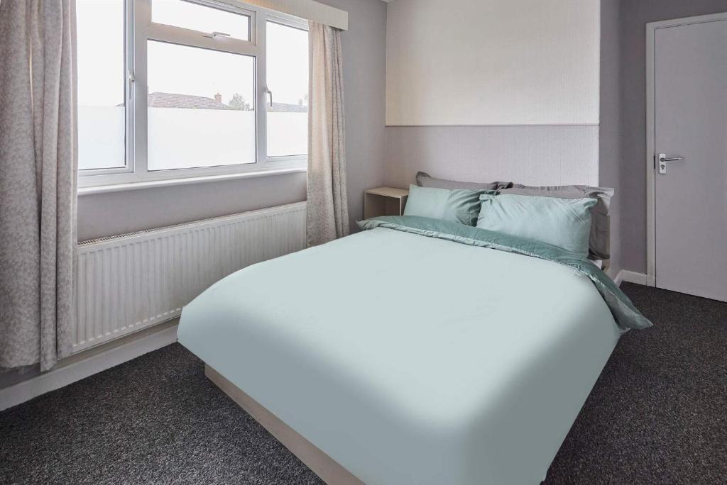 Host & Stay - Oldbury Road, Worcester