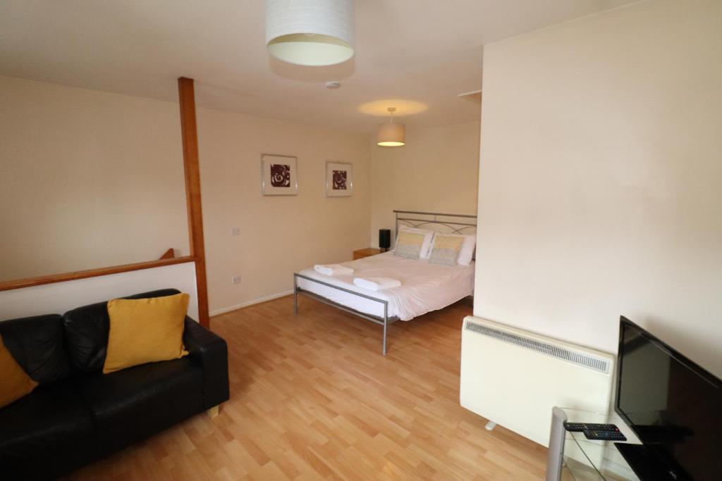 Studio Apartment in Bracknell, Bracknell