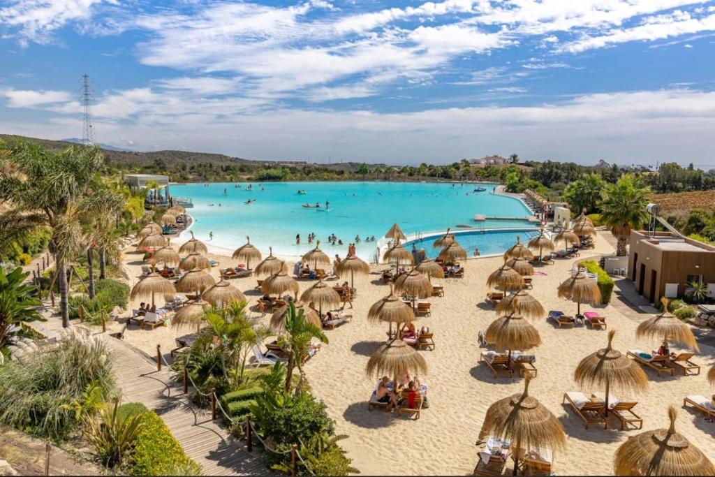 Brisa Lagoon - 1