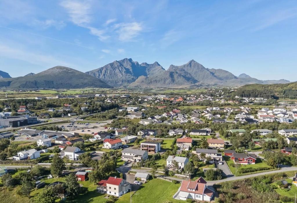 Central No6, Vestvågøya