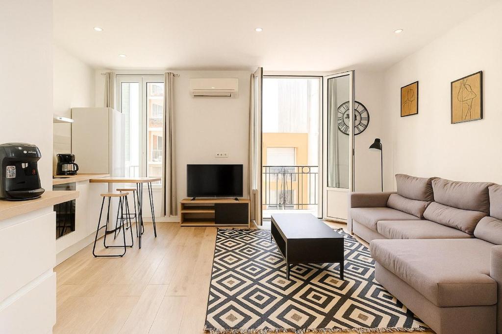 Deluxe Appartement Moderne, proche Centre-Ville, NICE CENTRE, Nice