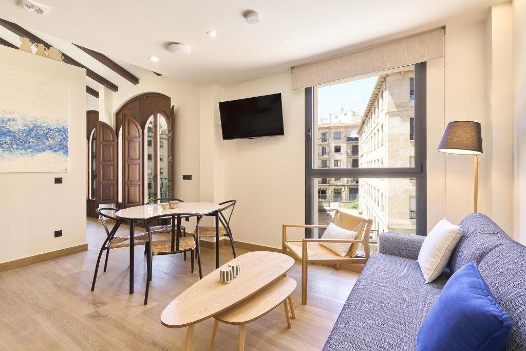 Apartamentos Plaza de San Juan by keyhom - 2