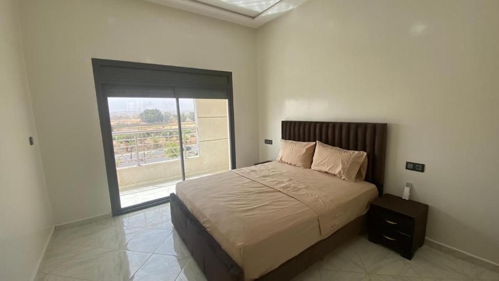 Near University Balcony, Fès