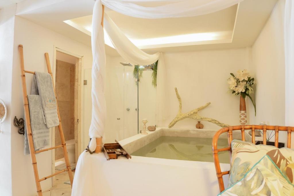 Monyoli Hotel & Boutique - 2
