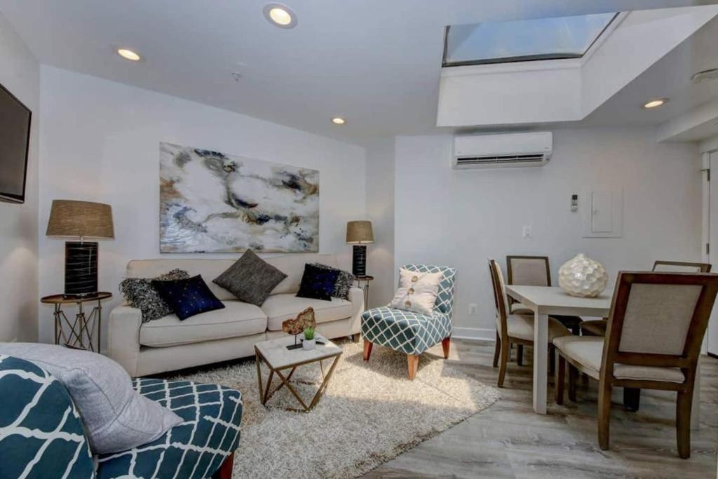 Dupont Circle-suite 7kalorama Luxury Apartment, Washington