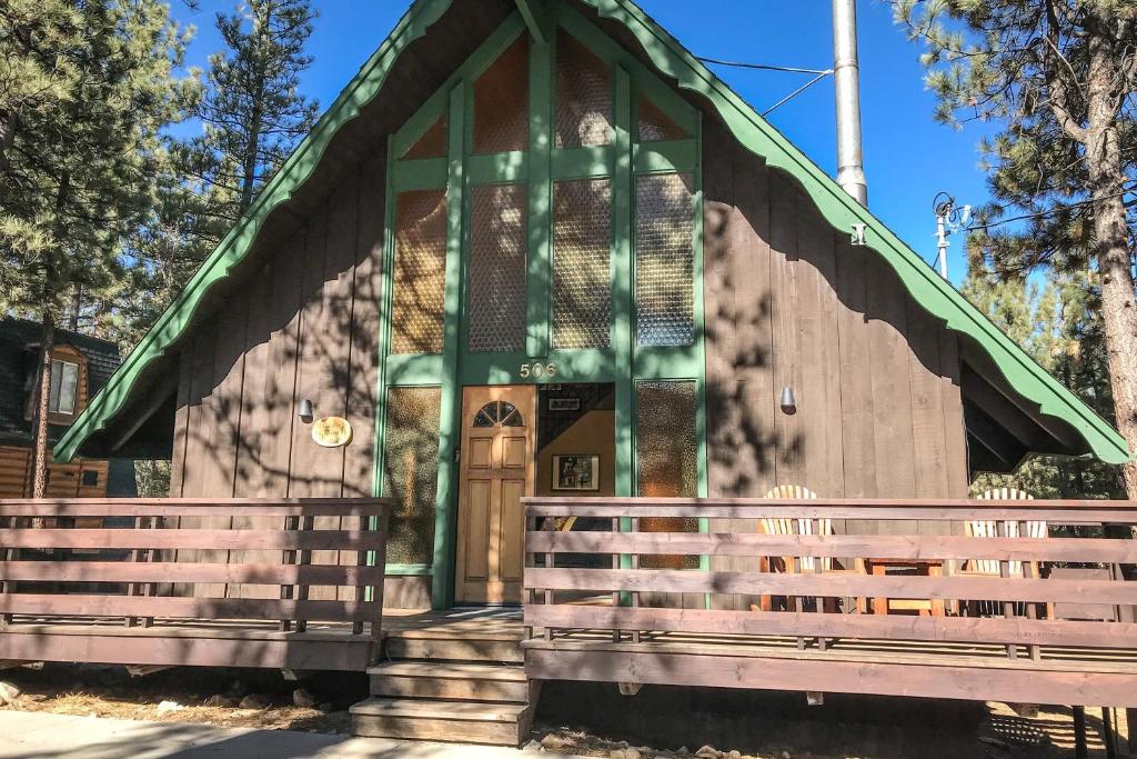 Pinewood Haus #301, Big Bear City Airport