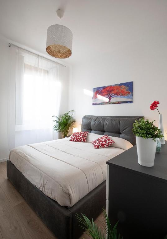 Only 10 min to Duomo, Milan Easy Living 4 guests, Mailand