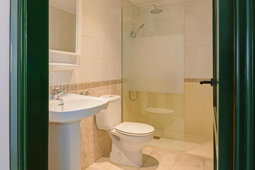 Apartamentos Princesa Guayadeque — Hotel rooms in Puerto del Carmen, Canary Islands