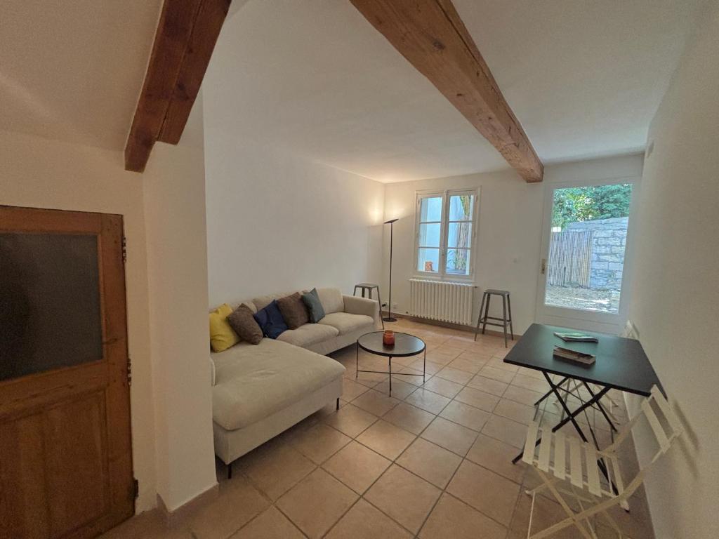 Charmante maison de ville avec cour intérieur - 3