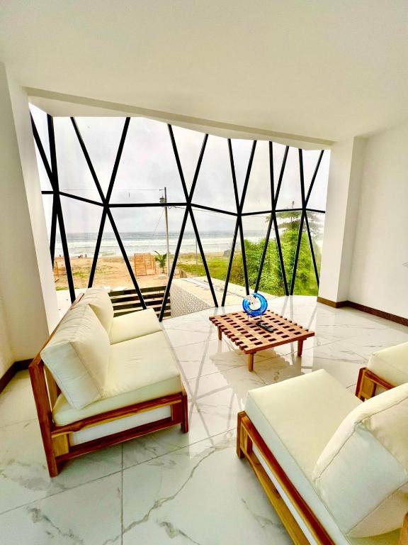 Diamond Beach Montañita - 2