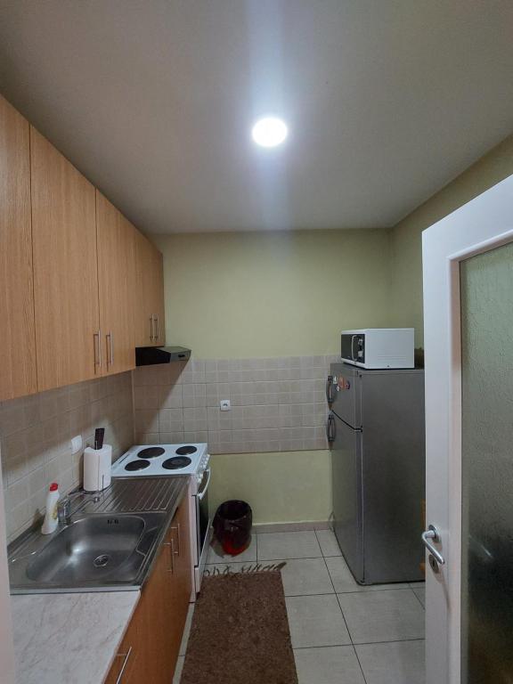 Central Deluxe Apartment - 3