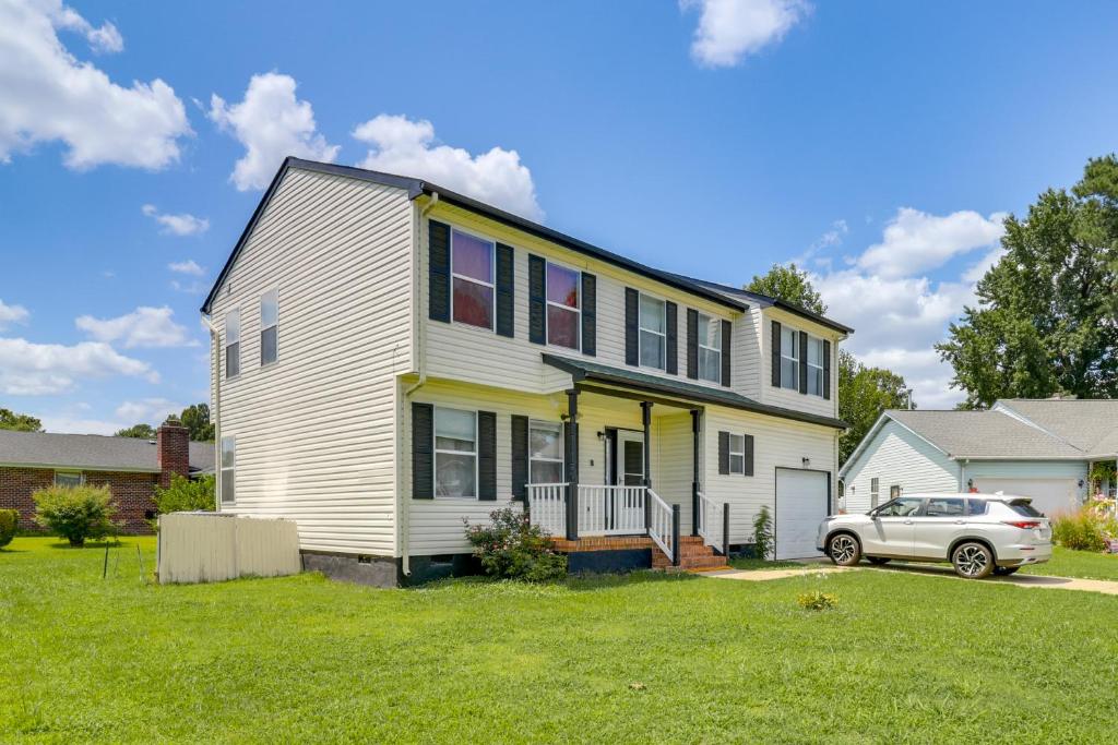 Spacious Home Less Than 3 Mi to Hampton Coliseum!, Hampton