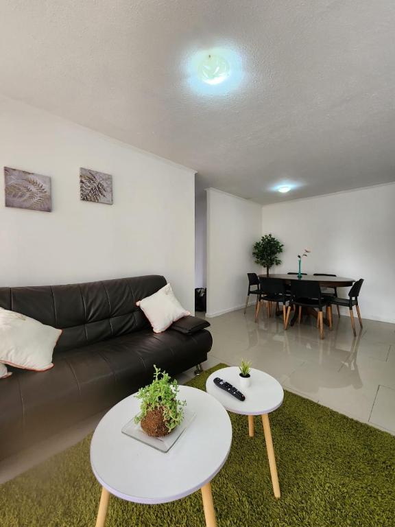 Depto Talca 3D 2B, cable, WiFi y estacionamiento - 2