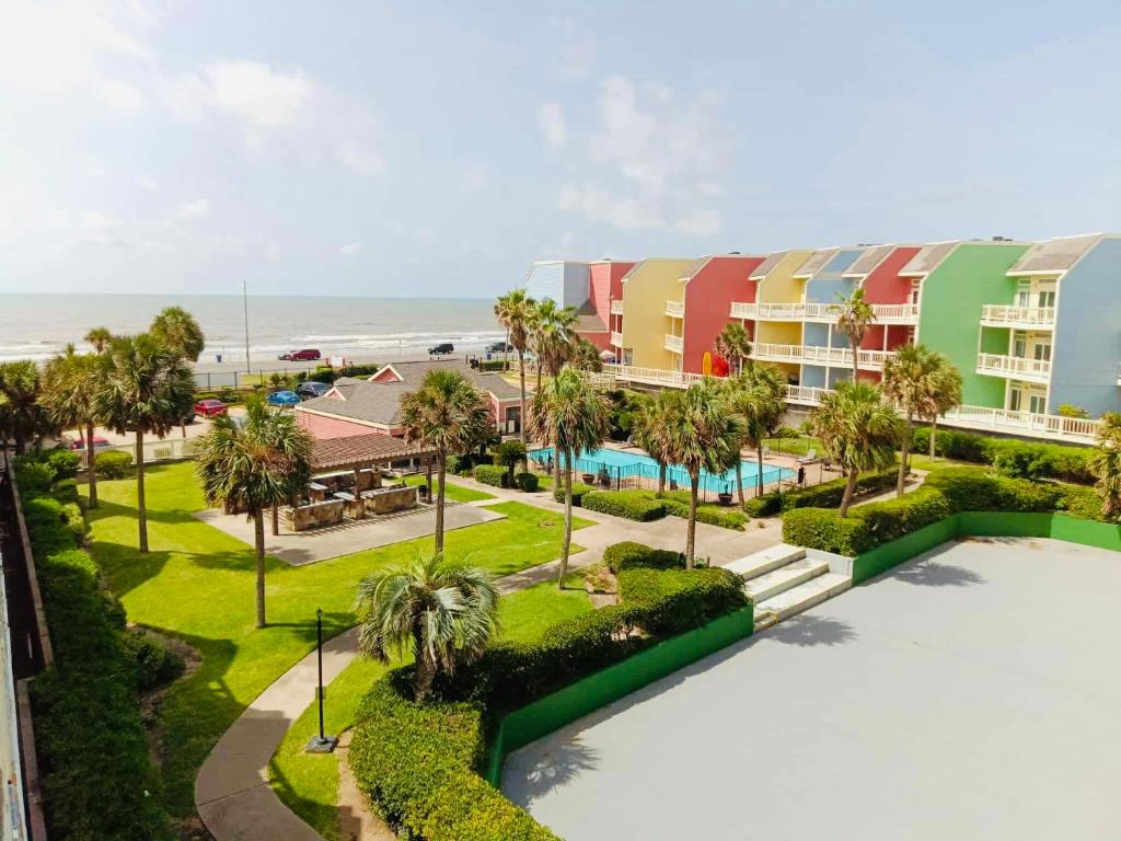 Coastal luxe, Galveston