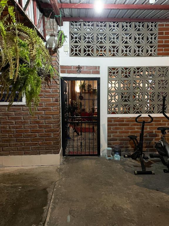 Raíces y Refugio - Habitación privada con baño - 2