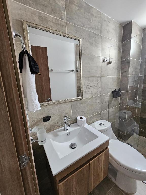 Laureles Prime Location Medellín Apto Acogedor 301 Zona Tranquila y Cerca a todo - 5