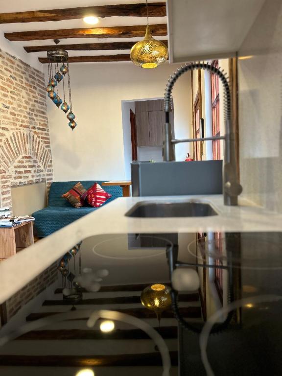 Palomar Suite in Historic Center - 5
