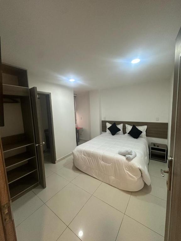 A Bogota On Holidays by Open - HOTEL CAS-EMBAJADA AMERICANA - 3