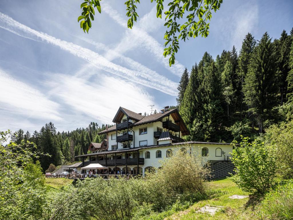Hotel Bad Waldbrunn - 2