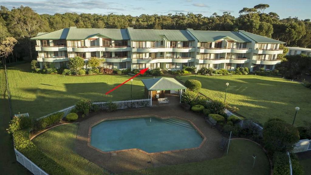 Fathoms 2 - 2BR beach resort apartment, Mollymook