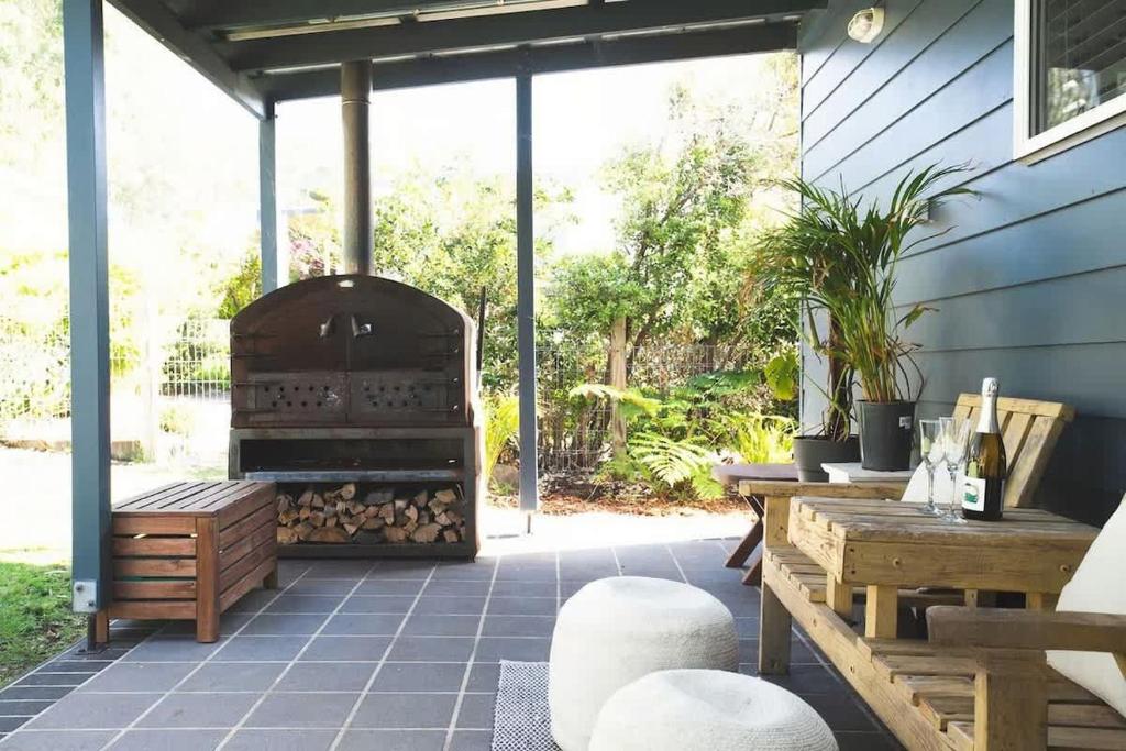 All Decked Out, Kioloa