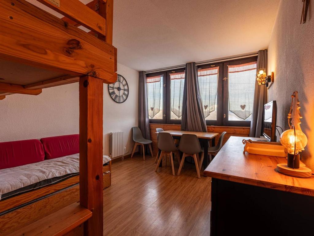 Studio moderne pour 4 personnes avec accès skis aux pieds - FR-1-351-266 - 2