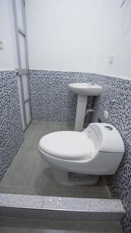 Habitación cómoda y bien ubicada - 2