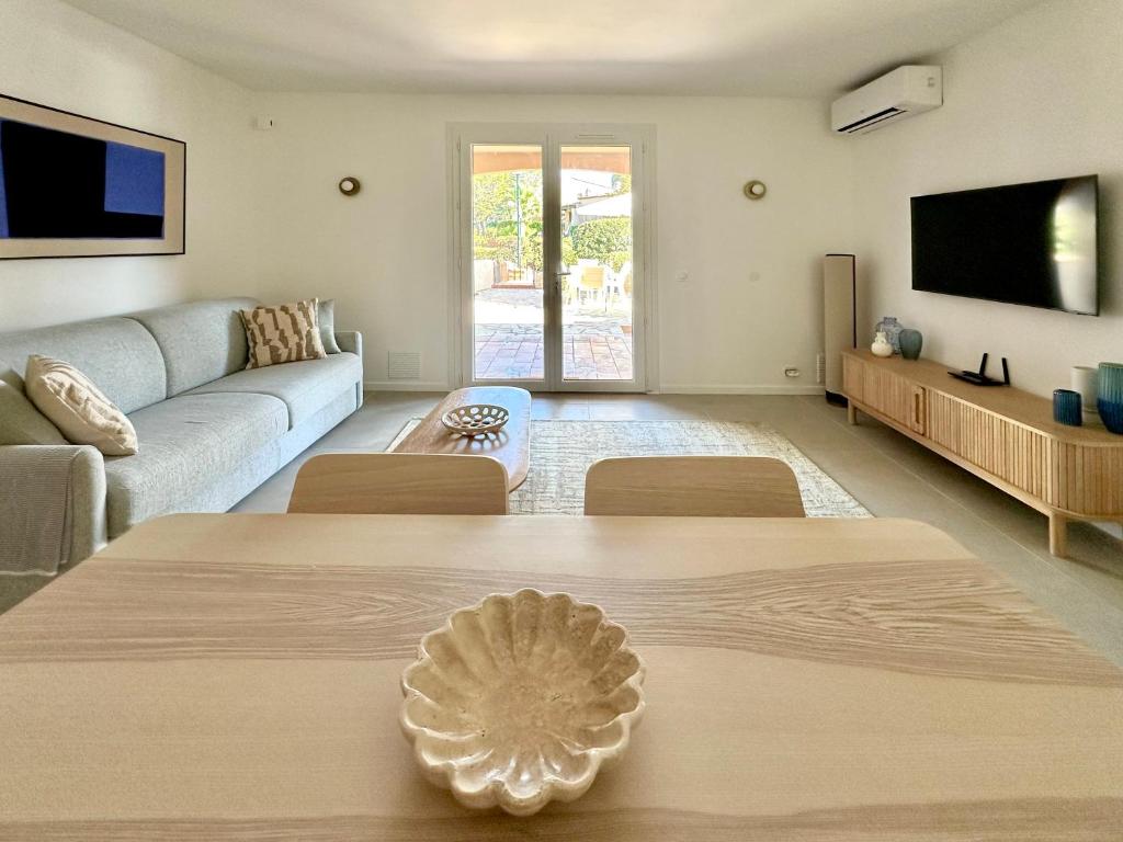AC Parking Pool 2BR 6 pax - 4