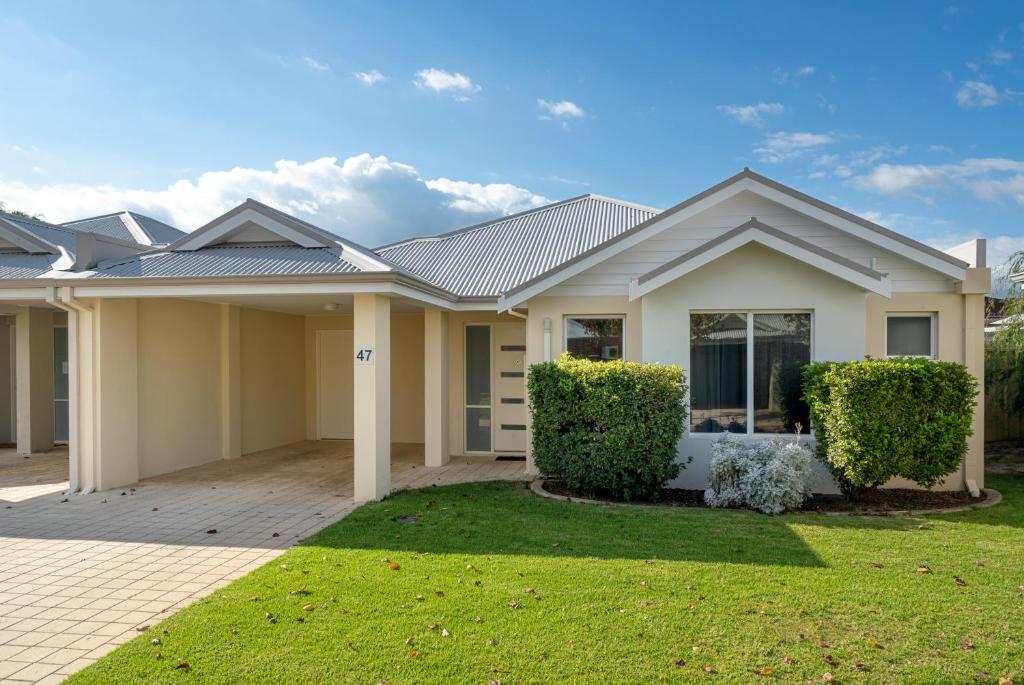 Seashell Cottage Relaxing Cape View Getaway, Broadwater