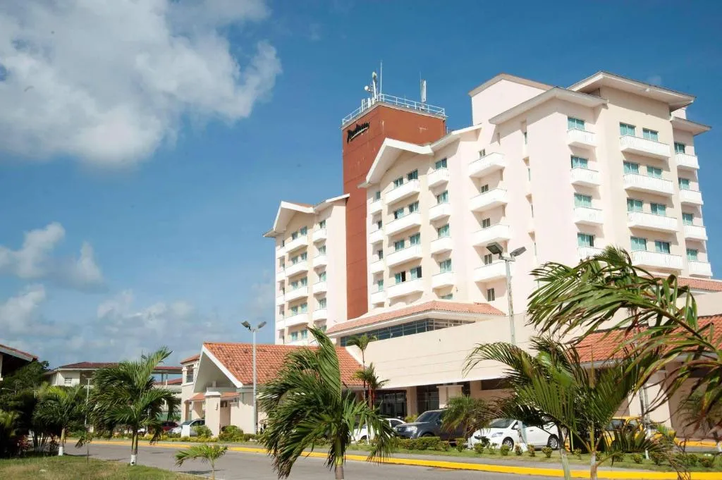 Radisson Colon 2,000 Hotel & Casino, hotel in Colón