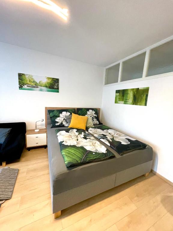 **Modernes Apartment in zentraler Lage** - 2
