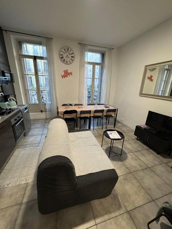 L'Haussmannien 65 - 2
