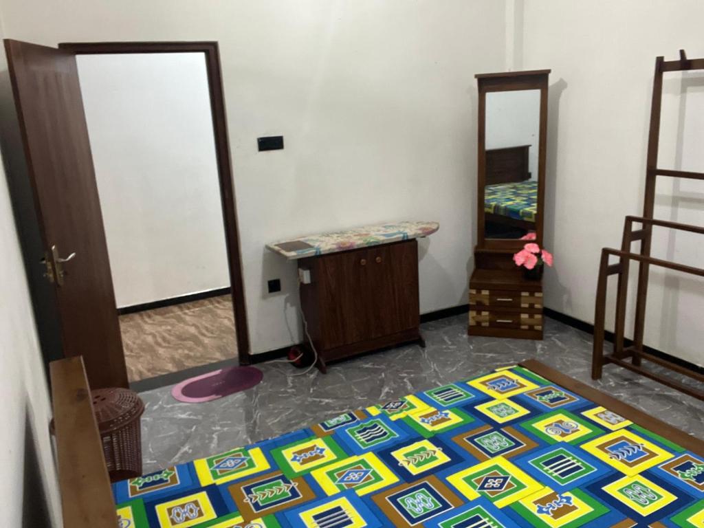 Aadham rest, Madawala