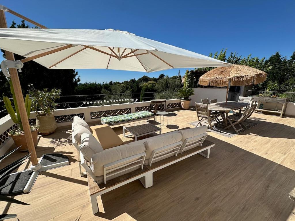 Charming Villa, Sunroof, big pool & olive trees - 5