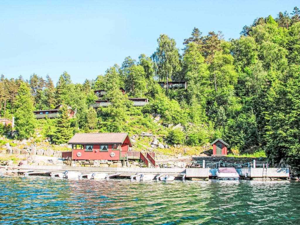 Holiday Home Neset by Interhome, Lyngdal