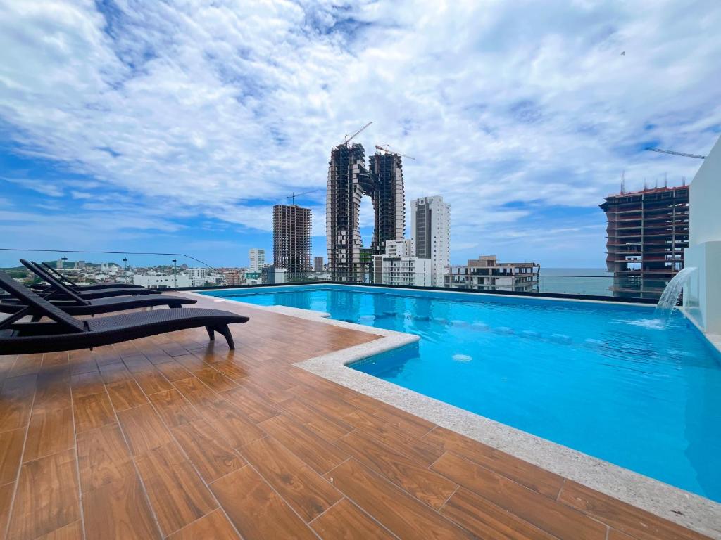 Makeva Condos, Near Malecon - 1